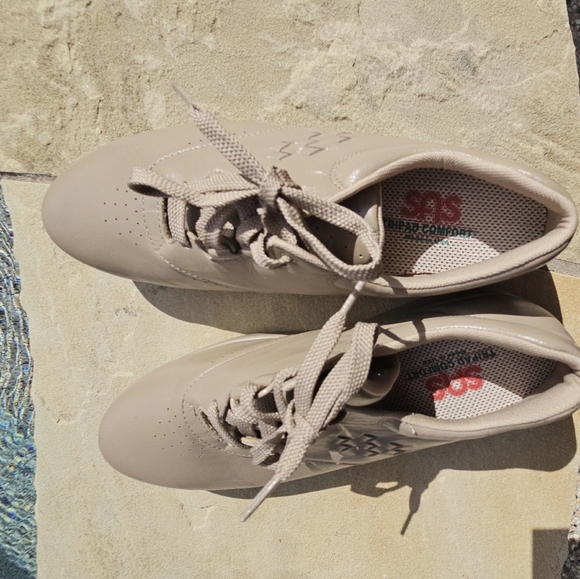 Nwot SAS Free Time (Mocha) Walking Shoe  11M - Picture 3 of 13